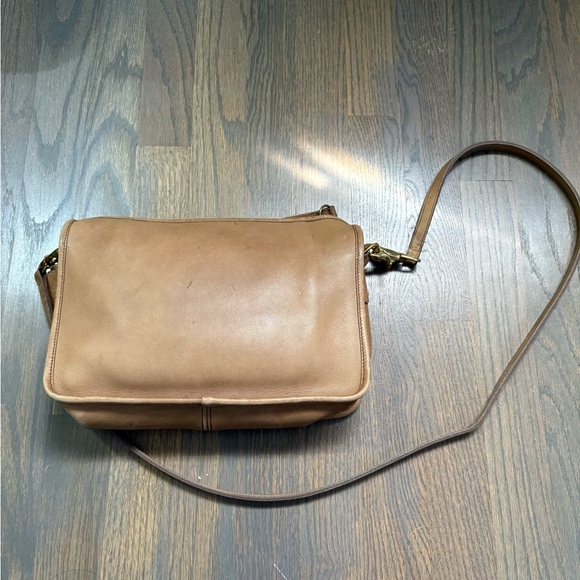 Vintage Coach Companion Bag - Picture 2 of 9